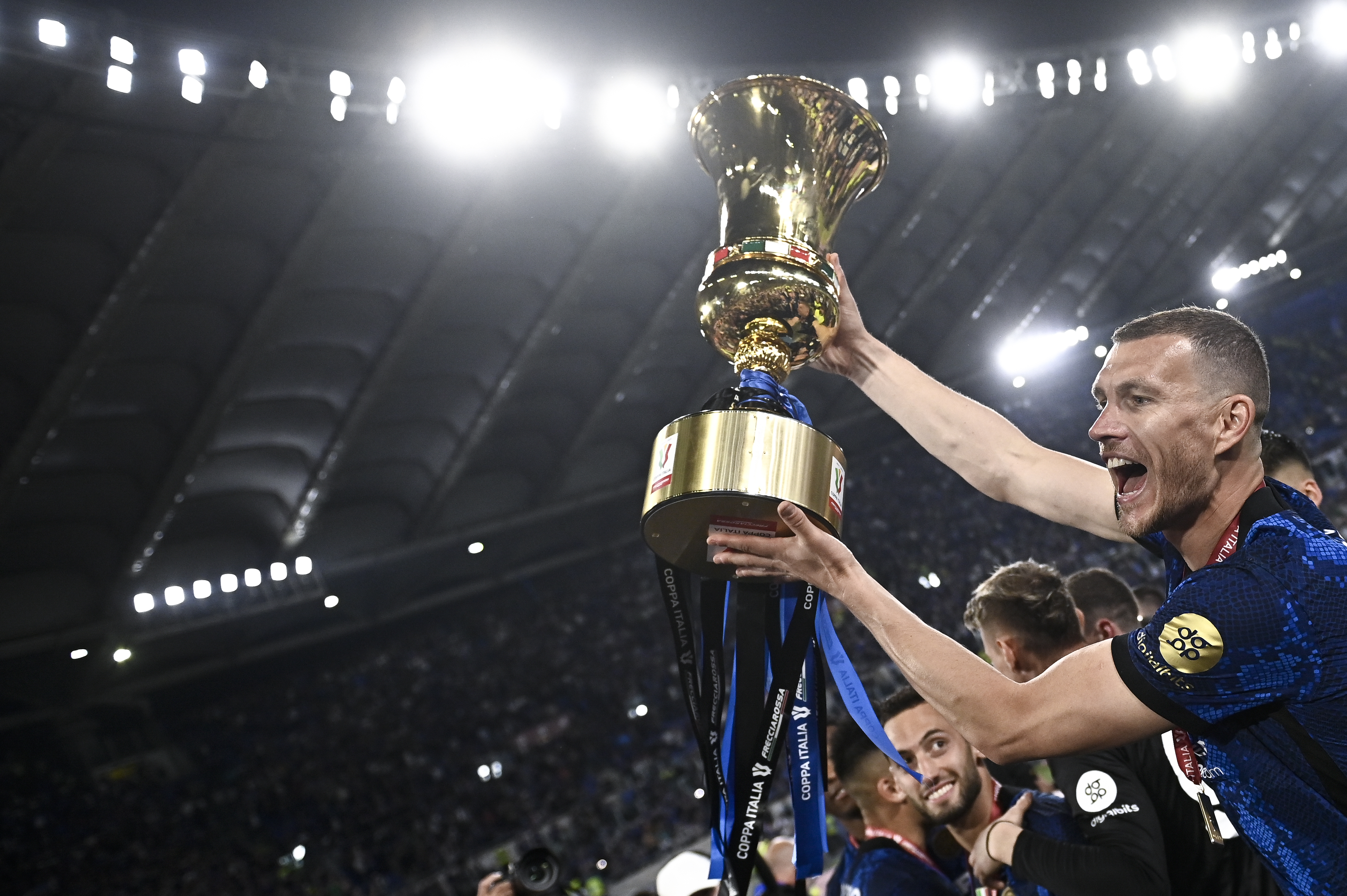 爱游戏平台 -关于转折点！瓦伦西亚内部沟通，意大利杯关键时刻攻防权衡，悬念犹存，细节决定成败的信息