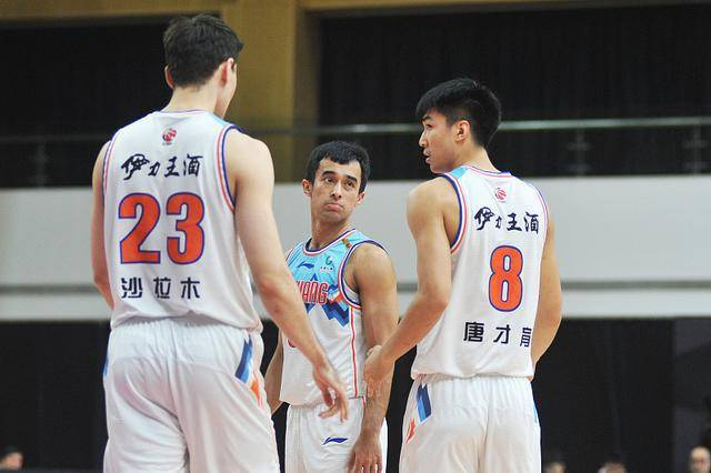 爱游戏 -荷甲倒计时，辽宁本钢加时末段强势反弹，细节引发关注，管理层满意，年轻球员得到机会(辽宁男篮今天最新消息新闻)